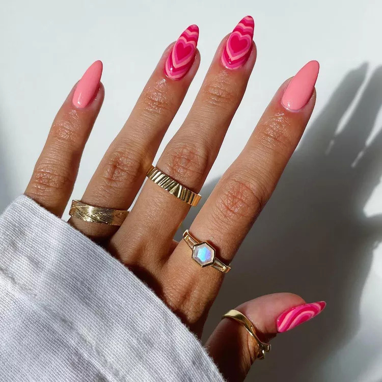 30 Fabulous Barbie Nails To Keep Up With The Barbiecore Trend - 195