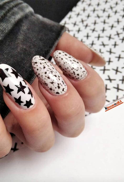 Inverted Black & White Star Nails 