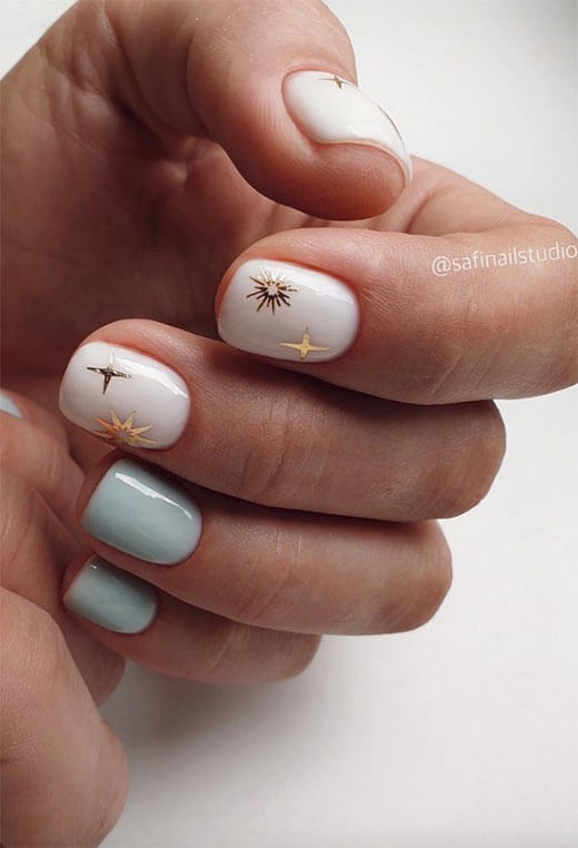 Classy and Simple Star Nail Art 